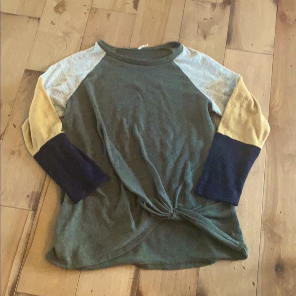 Beeson River Sweater Top